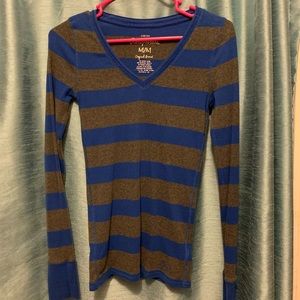 Aeropostale long sleeve top
